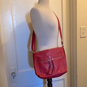 ♦️SOLD♦️— Salmon Leather Shoulder or Cross-body Bag